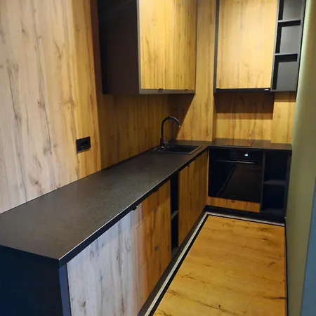 Natural White 公寓